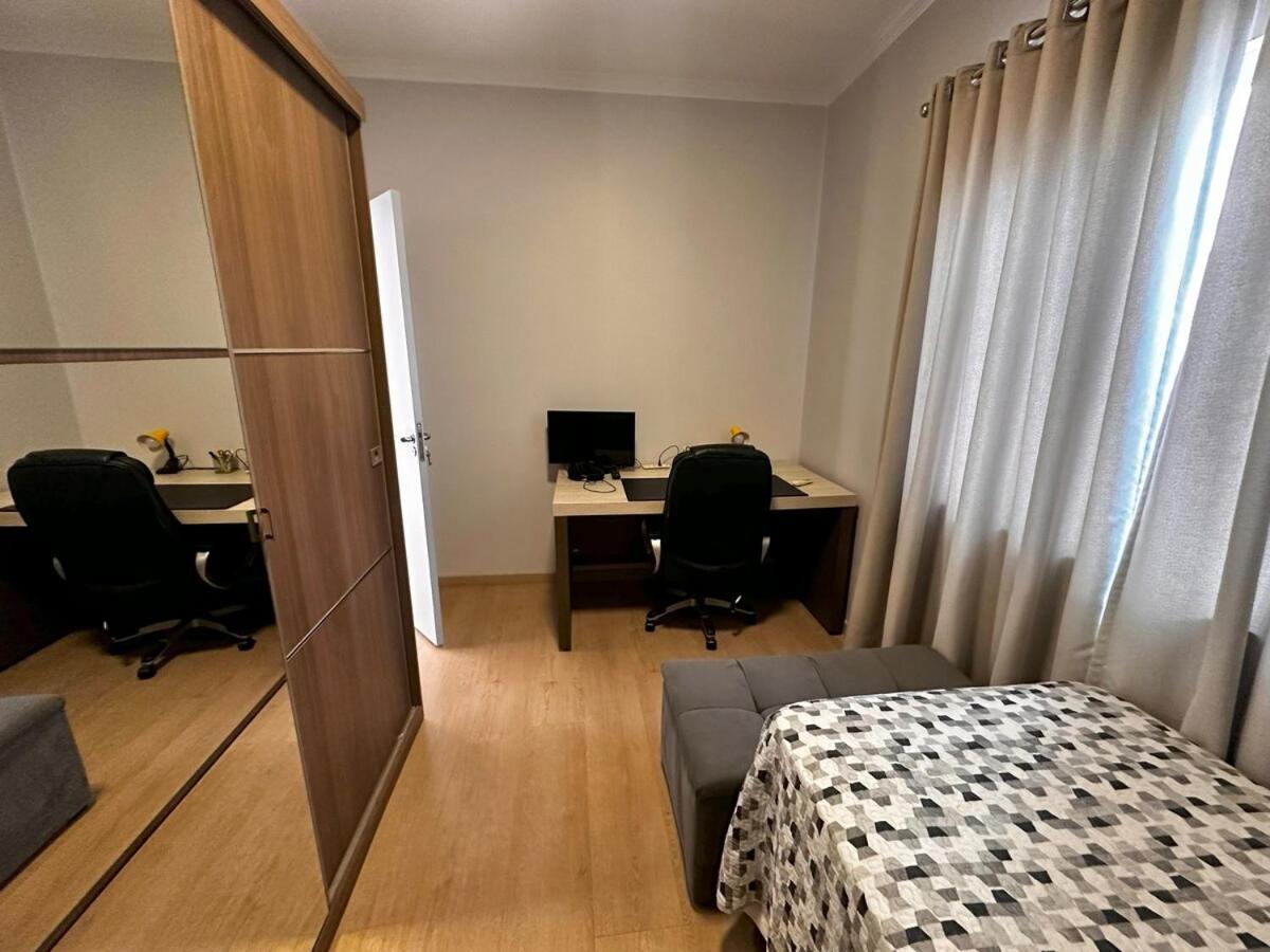 Casa Em 1 E 2 Quartos Confortavel Holiday home Toledo (Parana)